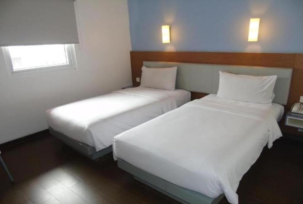 Amaris Hotel La Codefin Kemang Jakarta Kültér fotó