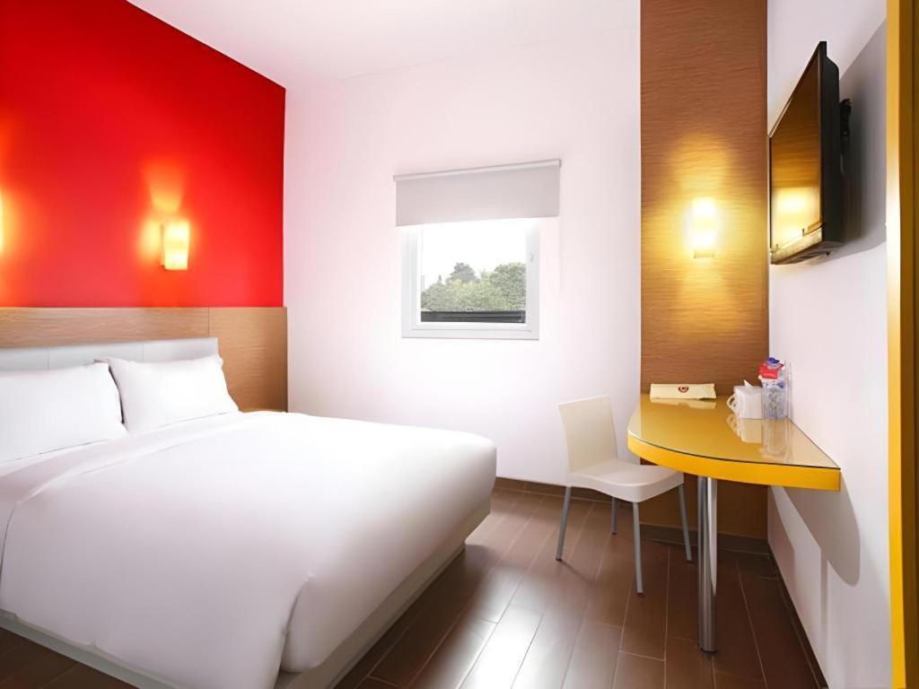 Amaris Hotel La Codefin Kemang Jakarta Kültér fotó