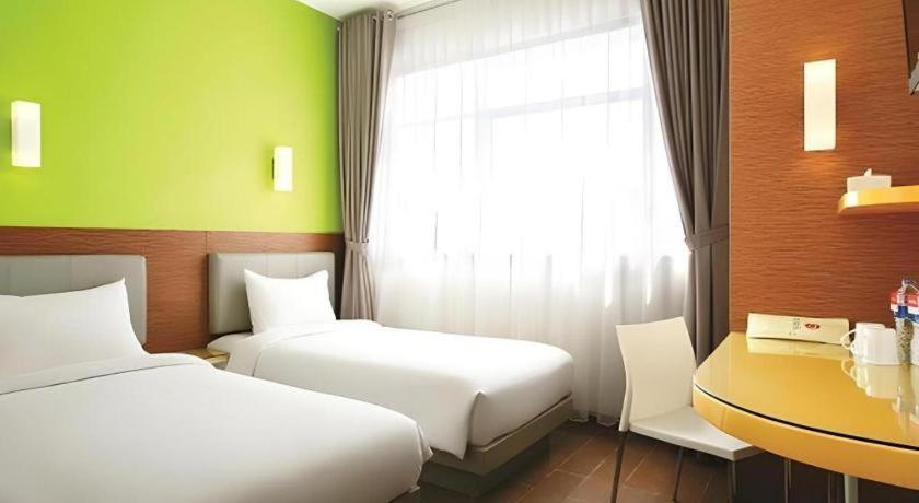 Amaris Hotel La Codefin Kemang Jakarta Kültér fotó